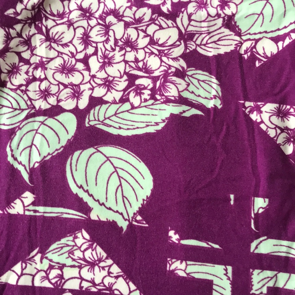 Like new Tc Lularoe Leggings